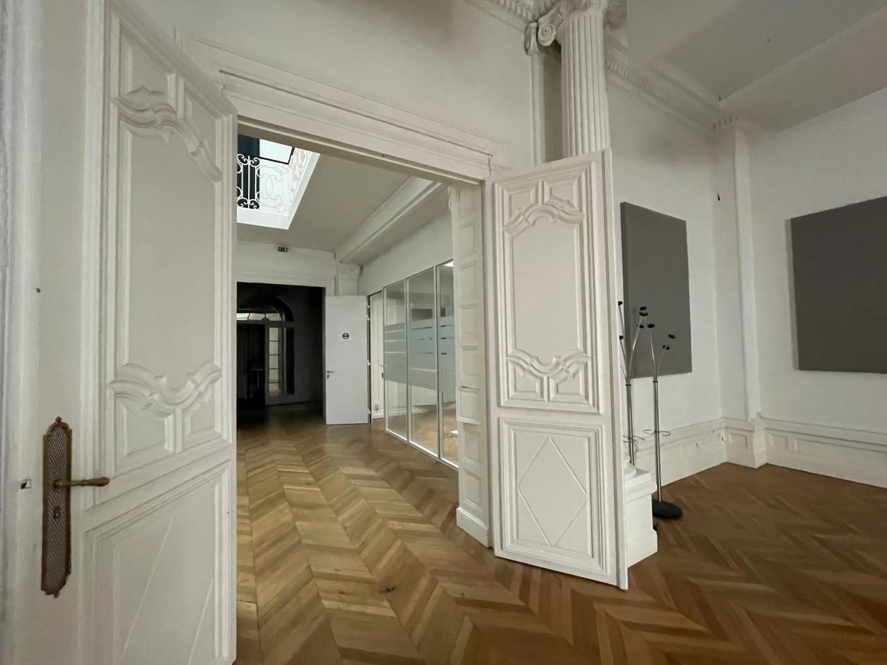 Bureau Bordeaux 314m² Location bureau Bordeaux Gironde OLBUR2426246 14